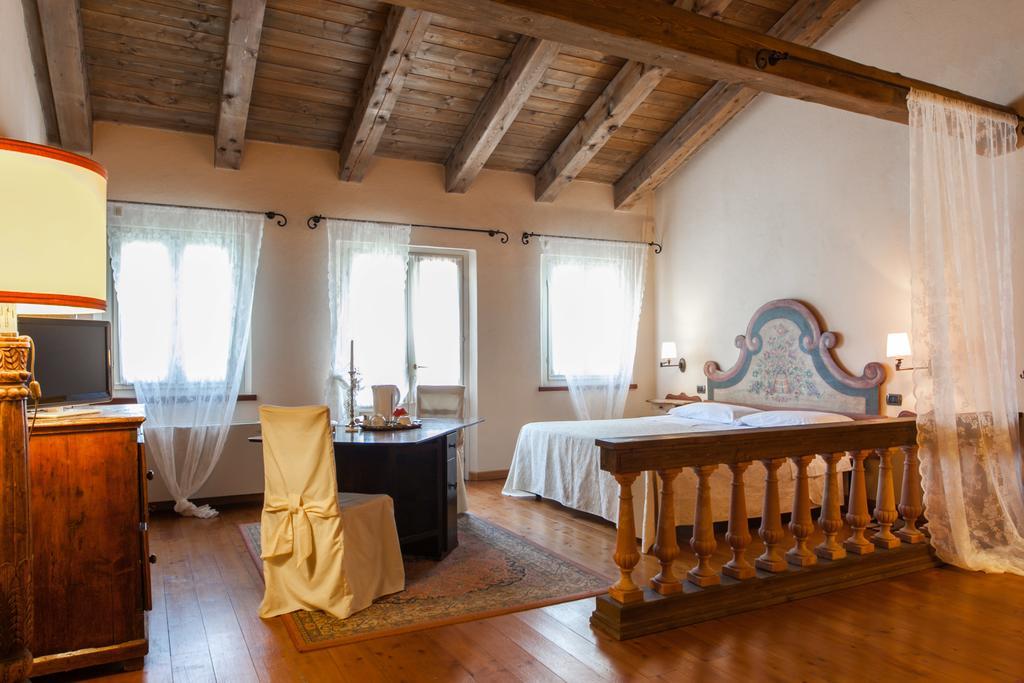 Locanda Antiche Macine Сантарканджело-ди-Романья Экстерьер фото