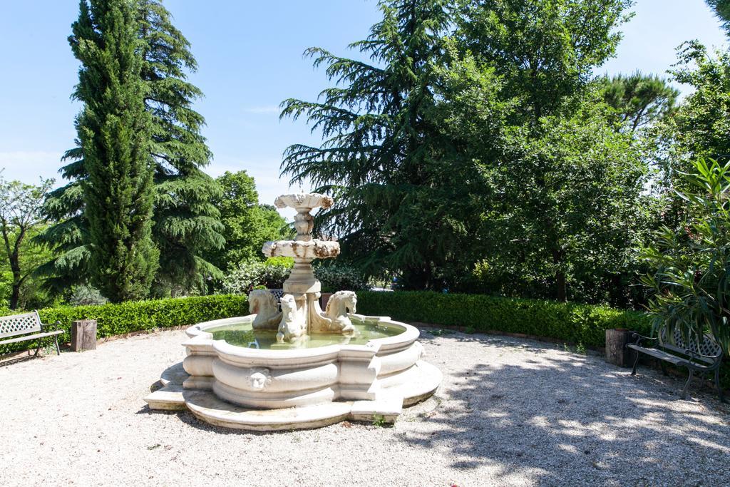 Locanda Antiche Macine Сантарканджело-ди-Романья Экстерьер фото